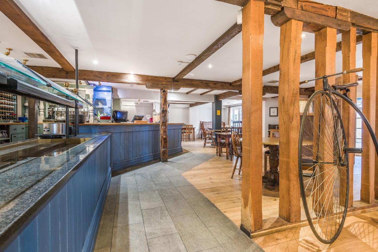 The Walhampton Arms Acomodação com café da manhã Lymington Exterior foto